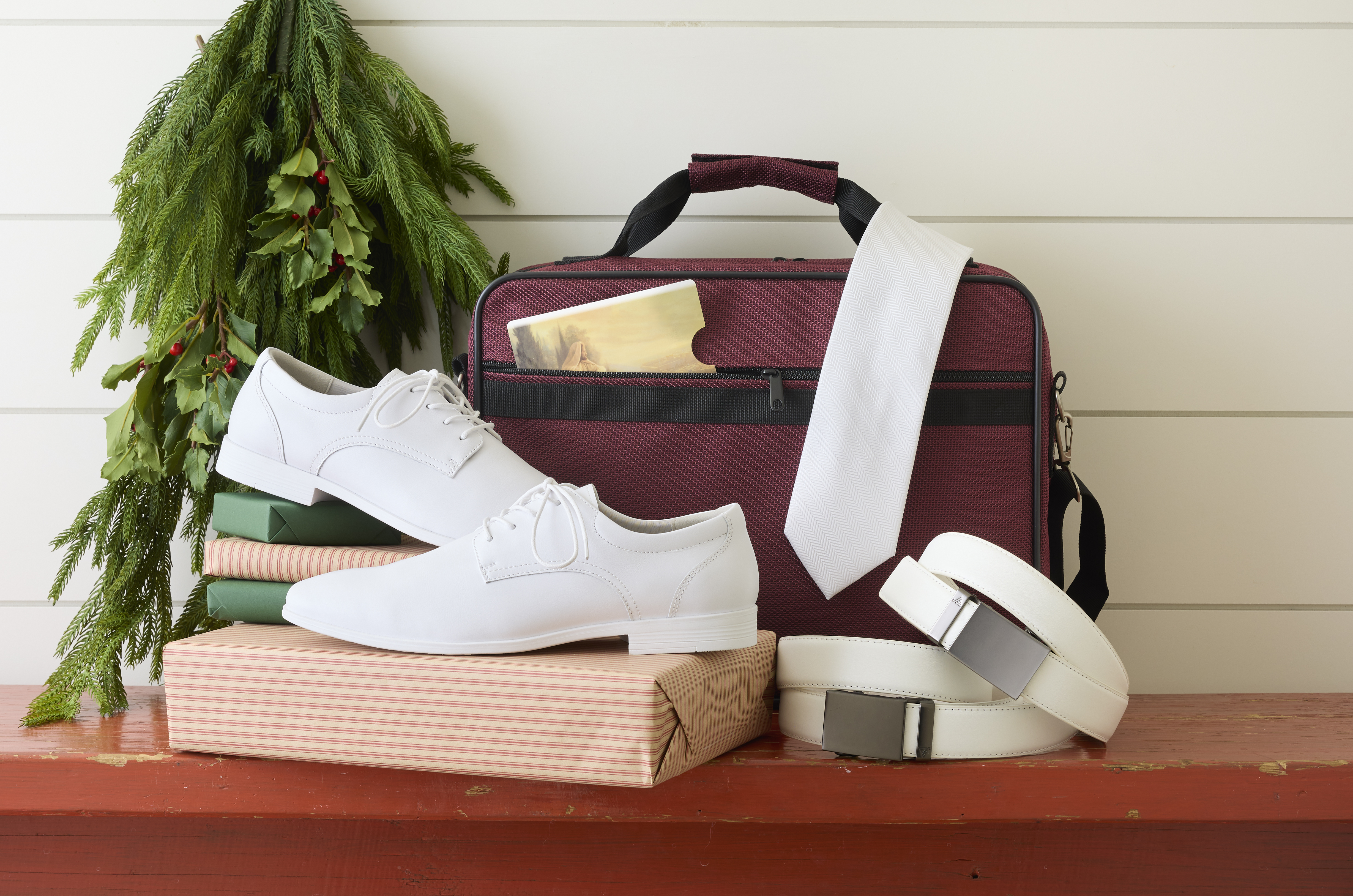 Men's White Lace Up Leather Temple Shoe, , large image number 3